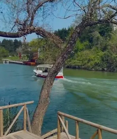 Secret Yard Log Villa, On The River Bank! * Ağva
